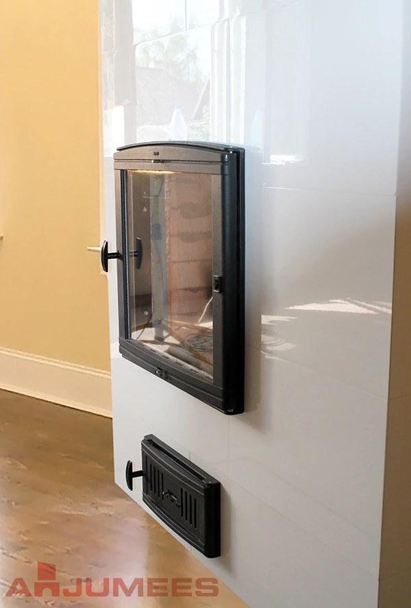 Klasuuritud pinnaga ahi